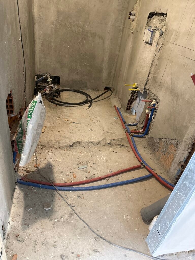 ristrutturazione milano completa bagno impianti cucina progettazioni vardo esperti appartamento arqua milano