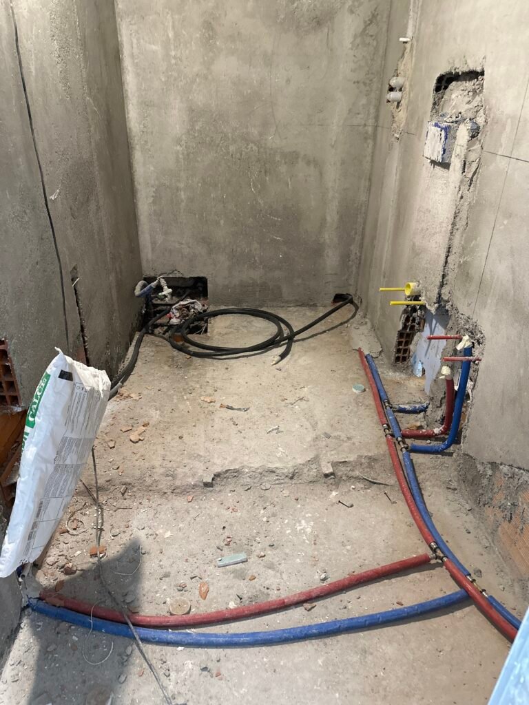 ristrutturazione milano completa bagno impianti cucina progettazioni vardo esperti appartamento arqua milano