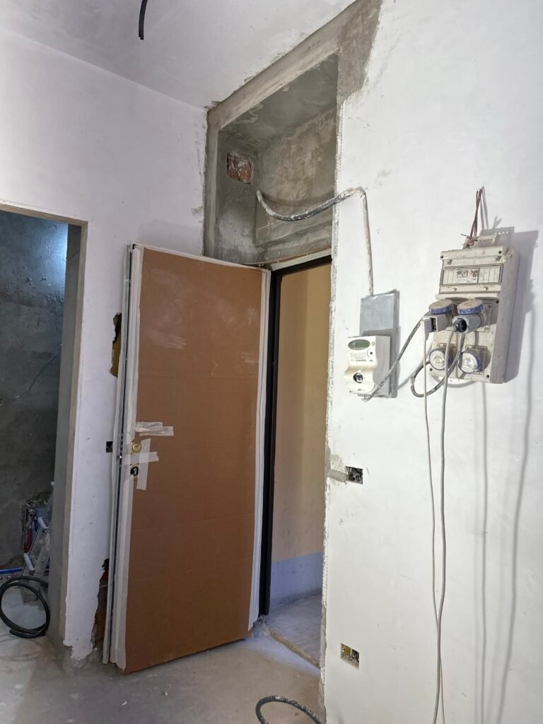 ristrutturazione milano completa bagno impianti cucina progettazioni vardo esperti appartamento arqua milano