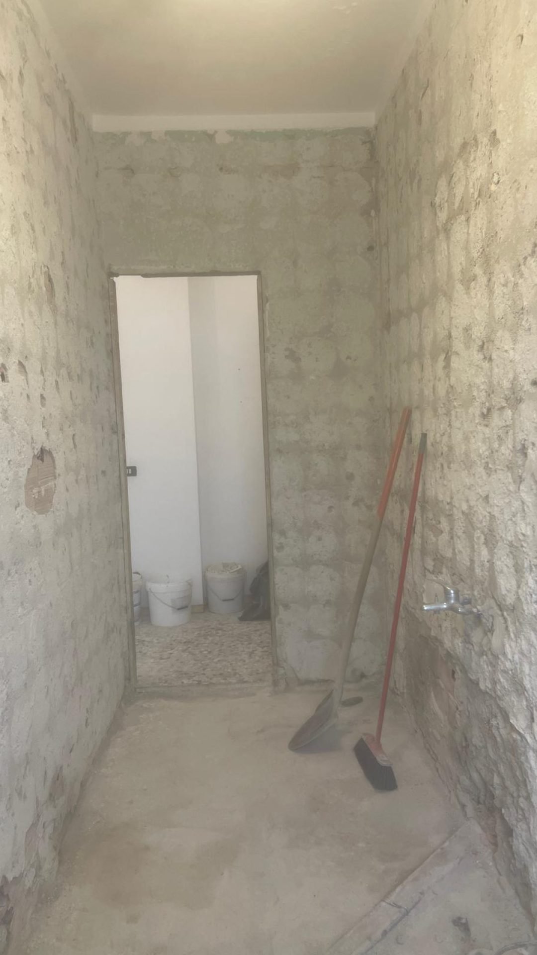 WhatsApp Image 2025-03-06 at 12.05.02