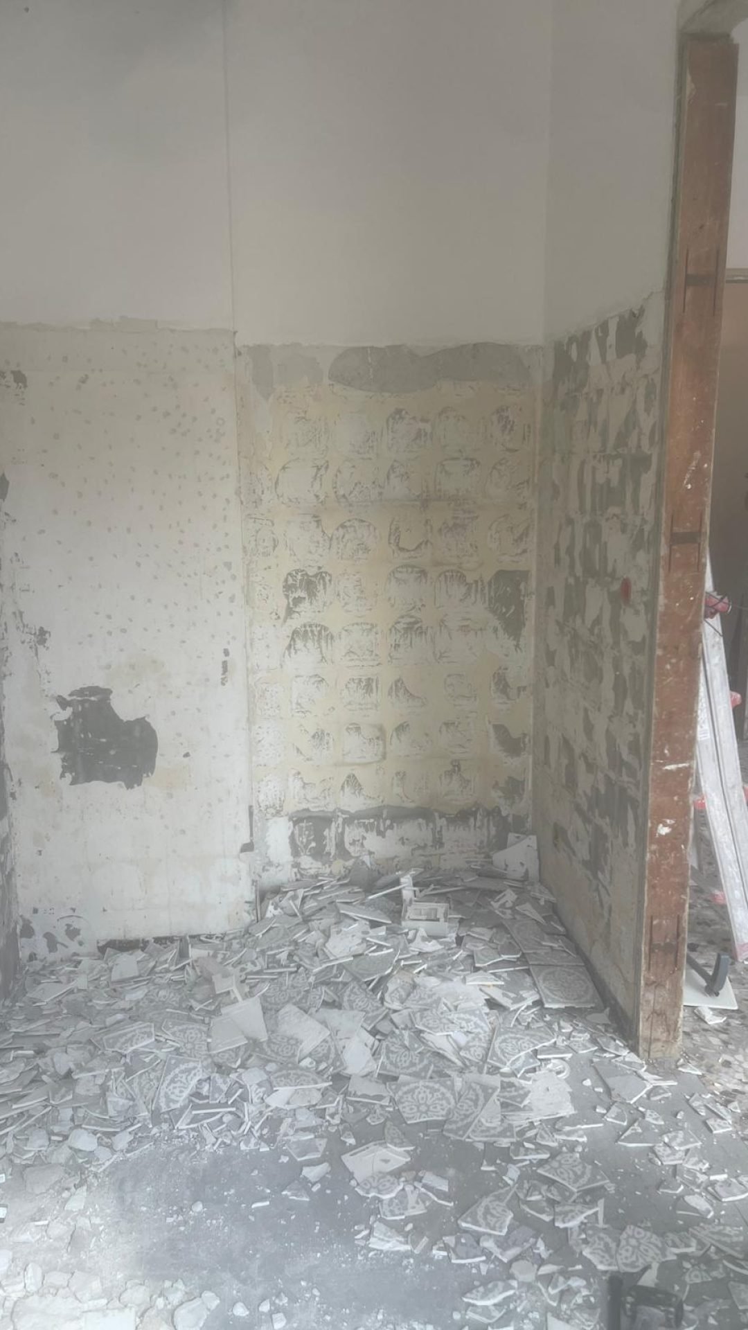 WhatsApp Image 2025-03-06 at 12.05.37