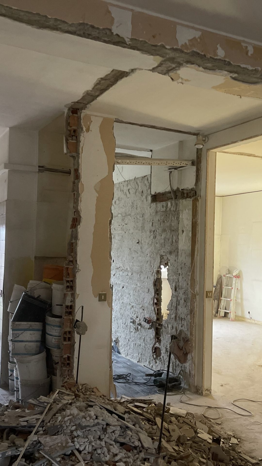 ristrutturazione milano completa bagno impianti cucina progettazioni vardo esperti appartamento insubria milano