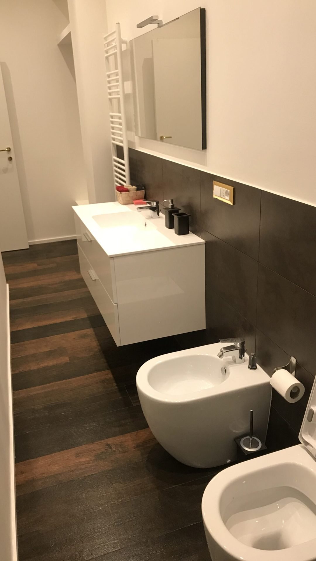 vardo progettazioni ristrutturazioni milano squadra team esperti professionisti costruzione bagno