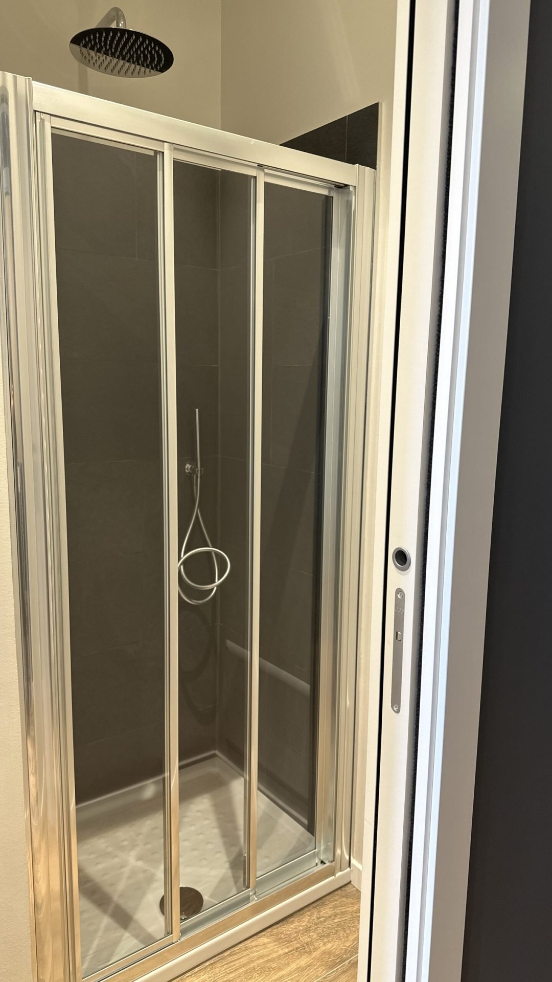 ristrutturazione milano completa bagno impianti cucina progettazioni vardo esperti appartamento de alessandri milano